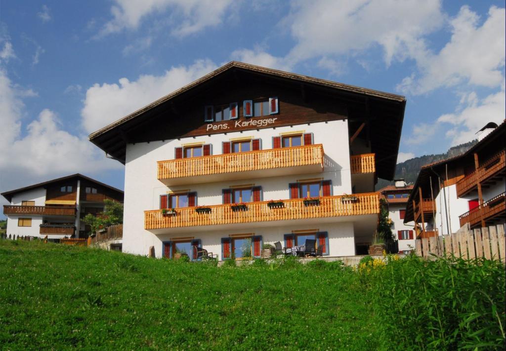 Garni Karlegger Bed & Breakfast Siusi Exterior photo